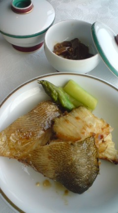 ぷりぷりつぼ鯛＠八戸グランドホテルの朝食