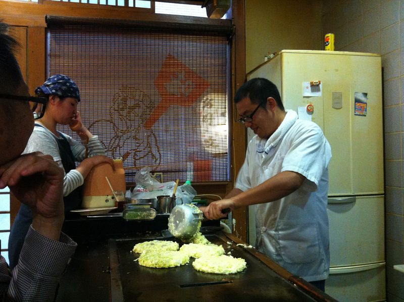 お店で働いてた奥さんが先代の意思を夫婦でついで15年 お店で働いてた奥さんが先代の意思を夫婦でついで15年